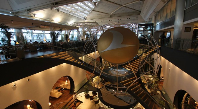 旅で覚える中東クッキング82回 イスタンブル・アタテュルク国際空港のビジネスラウンジ