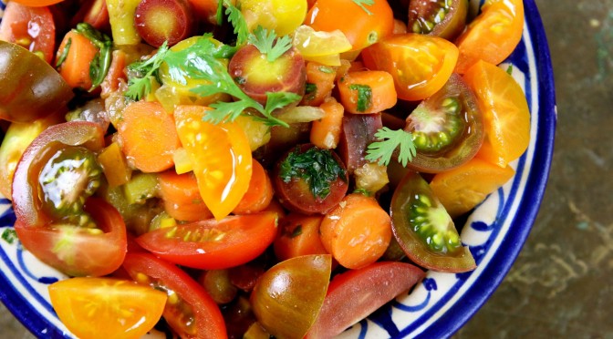Tricolors Mini Carrots & Mini Tomatos Salad.